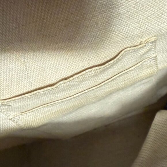 AUTHENTIC GUCCI GG LEATHER BACKPACK! Good Condition and Beautiful Color! - Picture 8 of 13